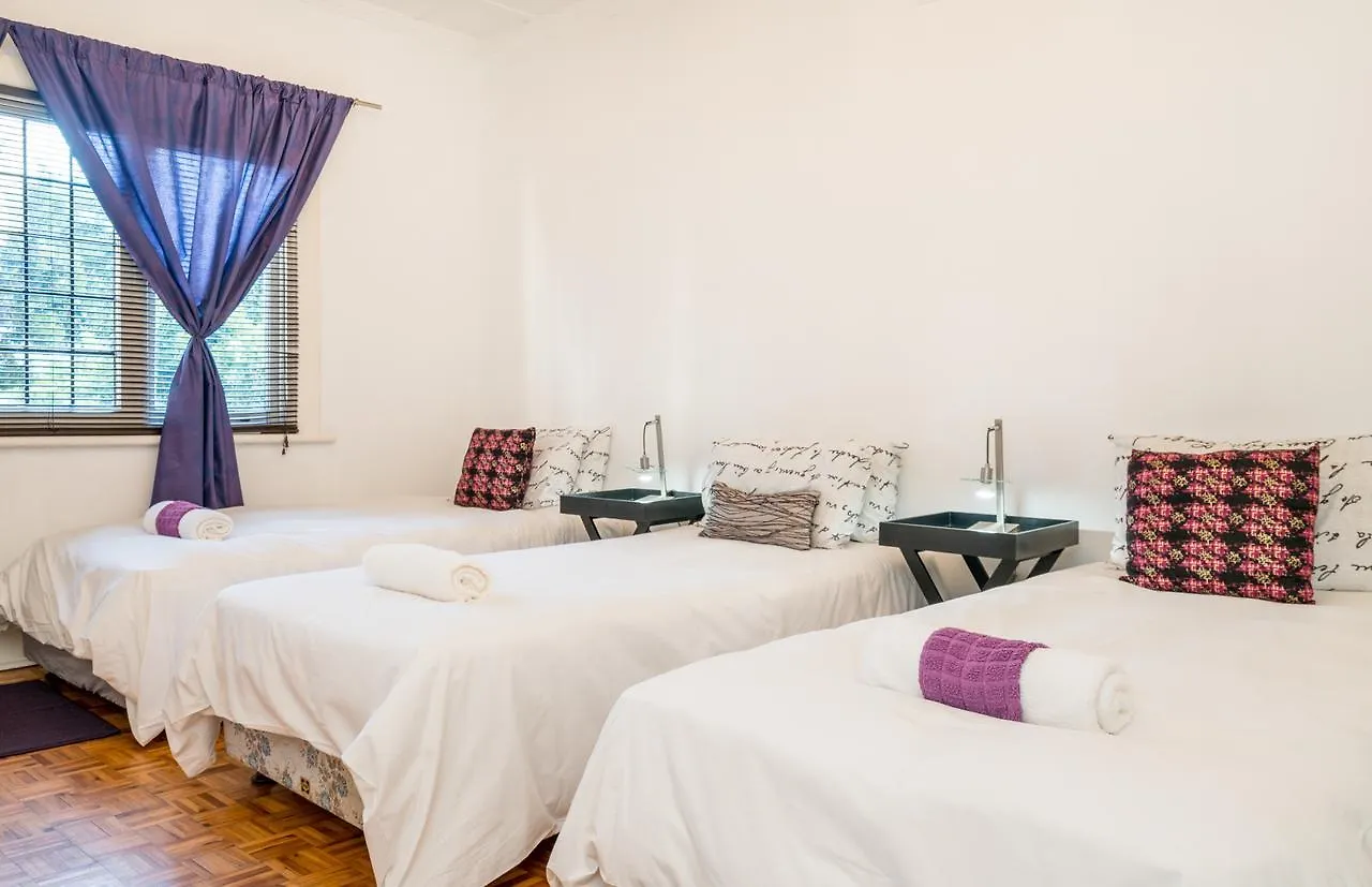 *** Guest house Villa Four Sea Point Cape Town South Africa